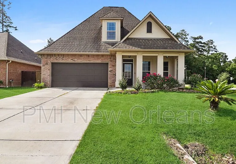 2213 Darlene Dr — Photo 1