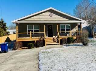 215 Harding Rd, Chattanooga, TN 37415