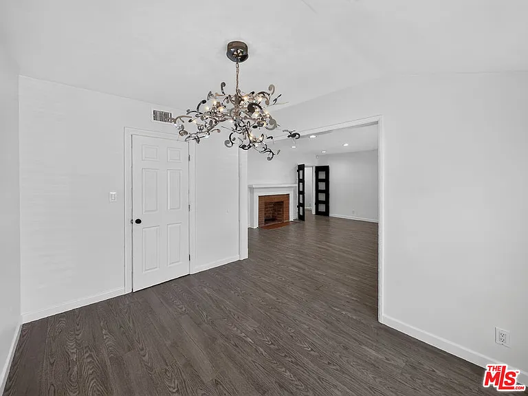 16746 Tupper St — Photo 6