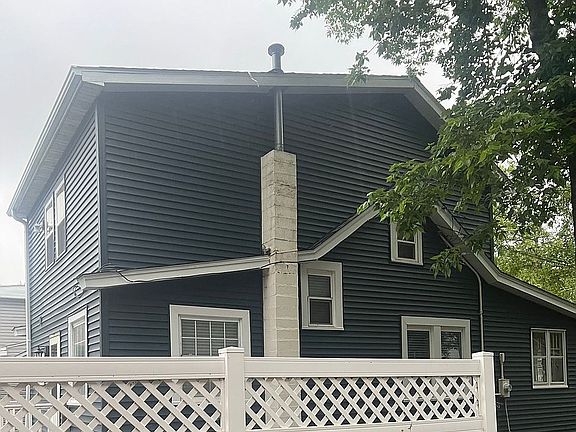 2nd image of 38400 N Lakeside Pl