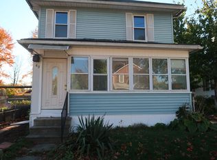 62 Lorimer St, Springfield, MA 01151