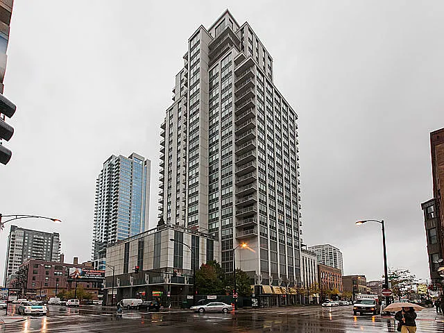 200 W Grand Ave #1603 — Photo 19