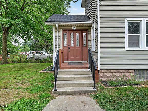 2nd image of 5704 Webster Rd