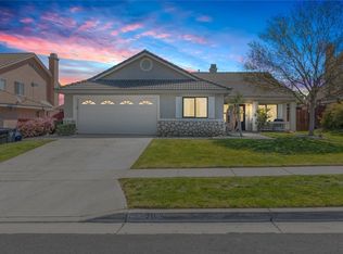 2103 Evanston Cir, Corona, CA 92881