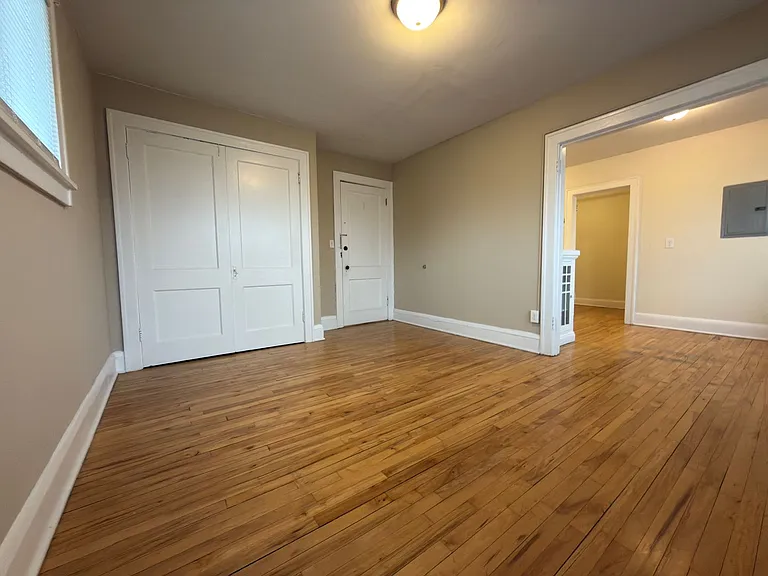 1756 Grand Ave — Photo 37