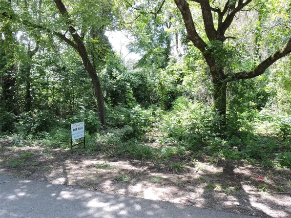 645 Cedarcrest Dr, Kemp, TX 75143