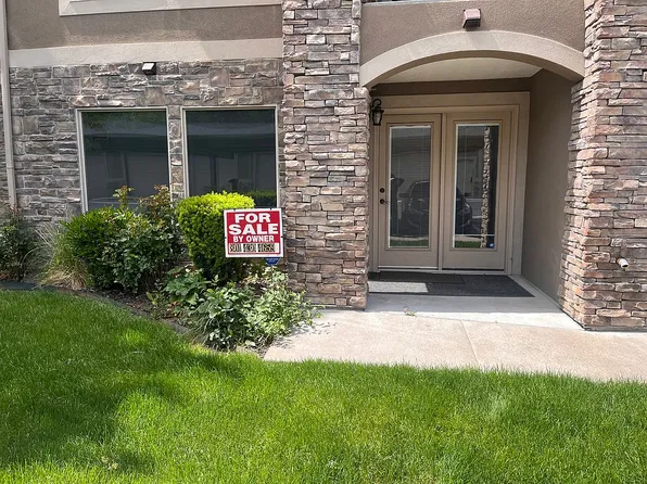 909 S Main St APT D, Layton, UT 84041