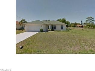 1222 NE 7th Pl, Cape Coral, FL 33909