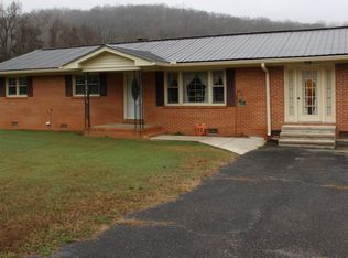 11437 Rocky River Rd, Rock Island, TN 38581