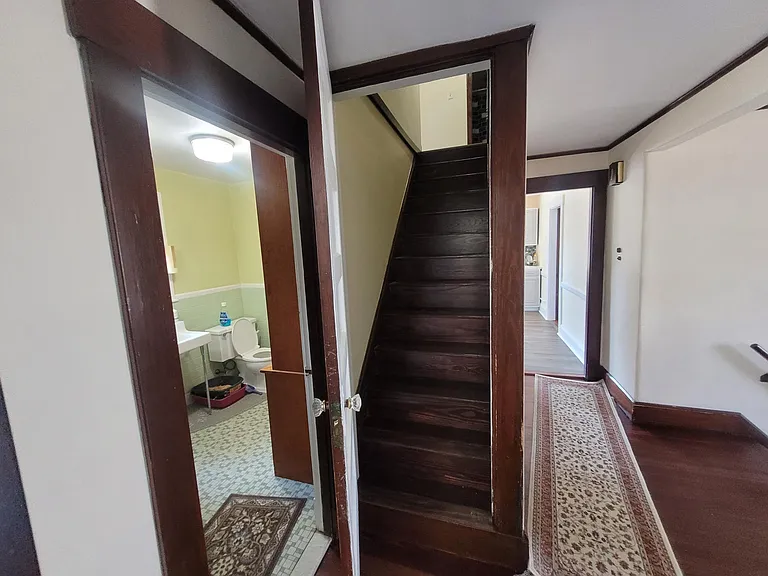 40 Maple St — Photo 10