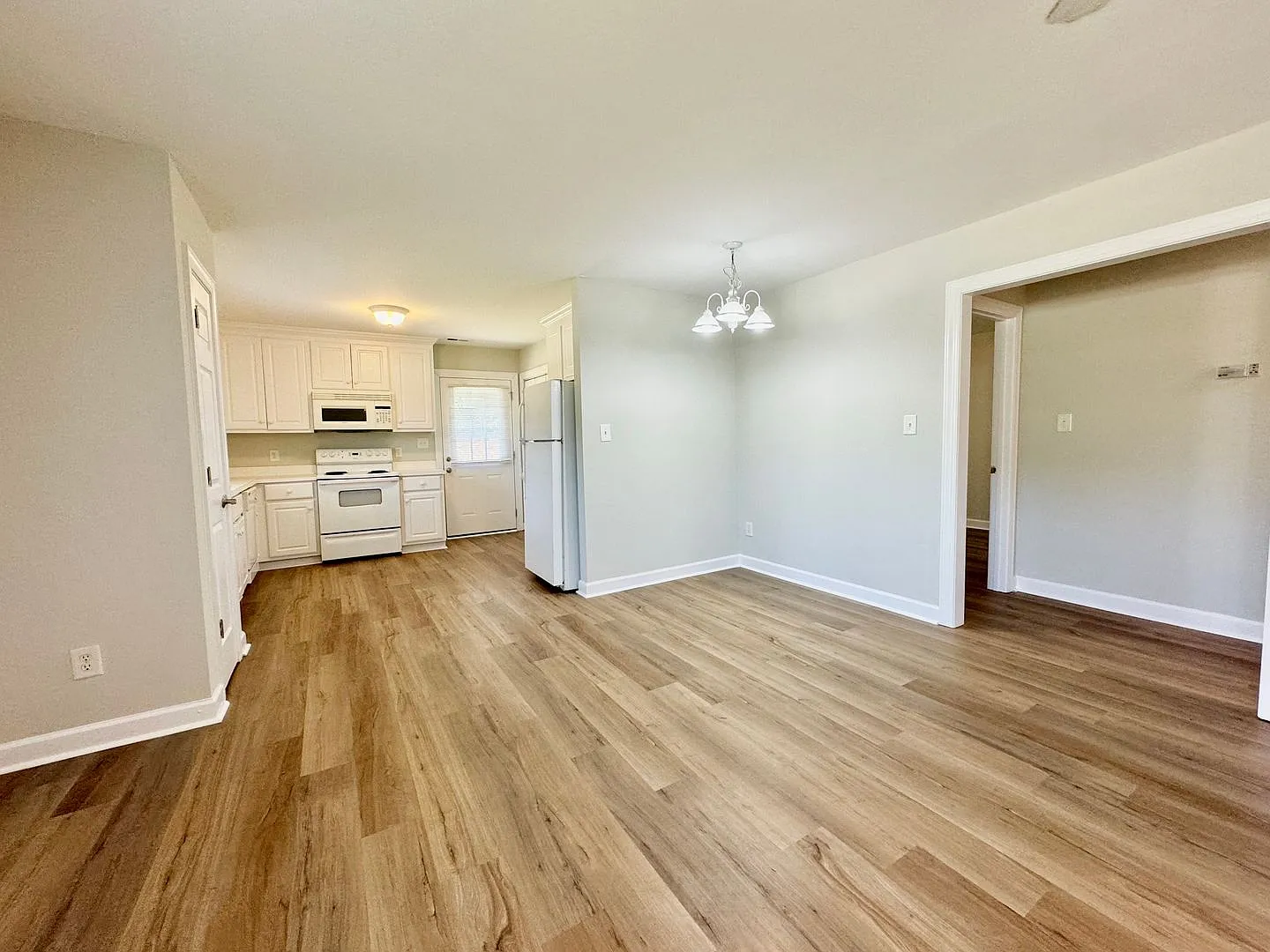 BriarCliff Apartments — Photo 3