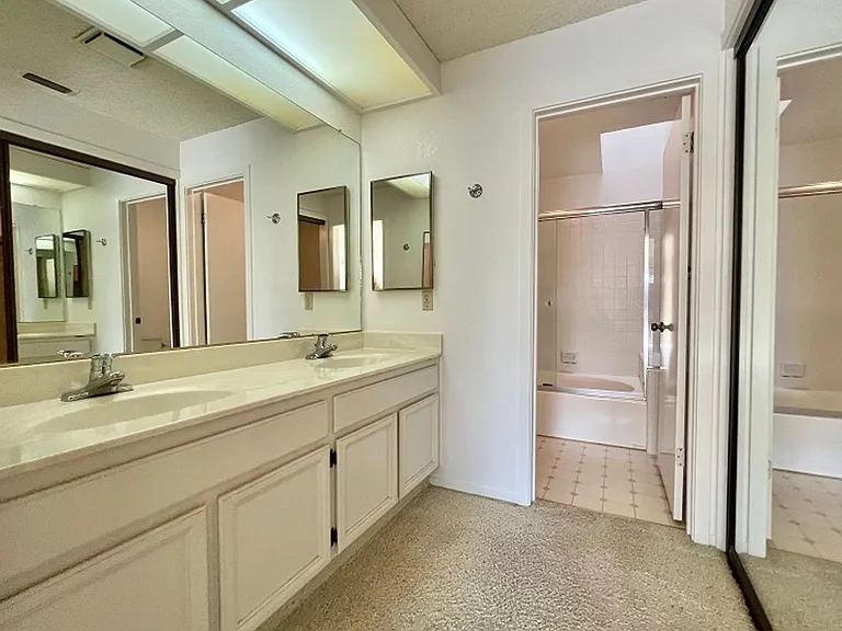 485 Trout Ct — Photo 17