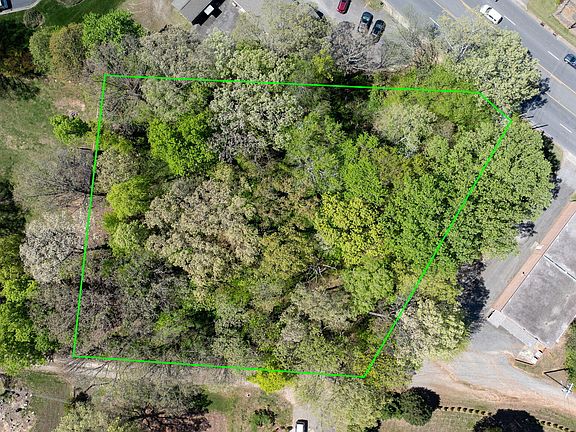 3rd image of 0 Springs Road NE