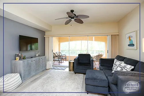 1044 Woodshire Ln Photo 1