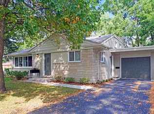 261 S Boyd Ave, Elmhurst, IL 60126