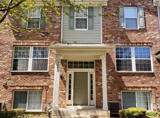 2445 Emily Ln, Elgin, IL 60124