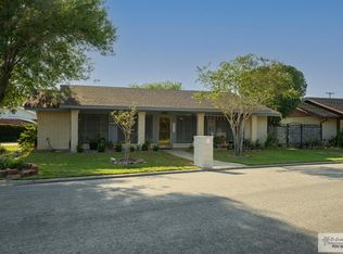 1917 Loquat Dr, Palm Valley, TX 78552