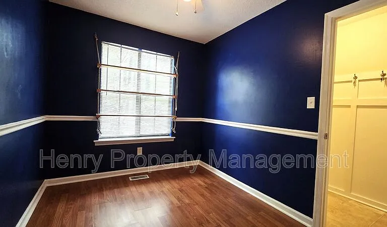 4265 The Oaks Dr — Photo 9