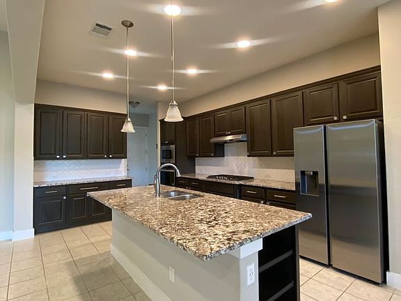 2nd image of 120 Leann Way