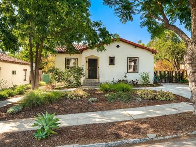 2358 Las Colinas Ave, Los Angeles, CA, 90041