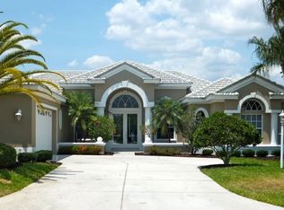 6661 Windjammer Pl, Lakewood Ranch, FL 34202