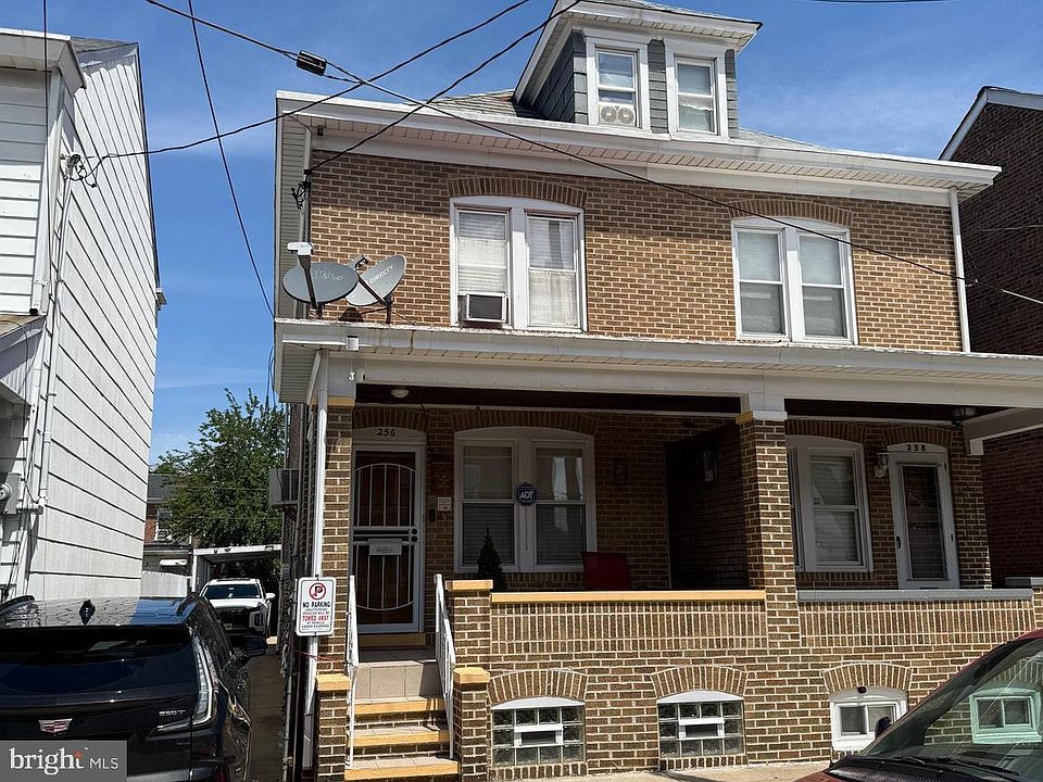 1st image of 256 Morris Ave
