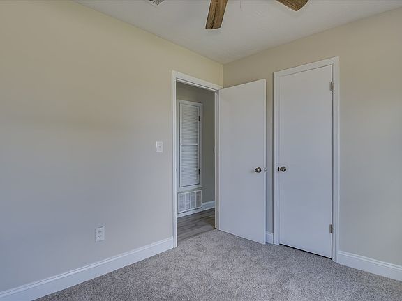 5th image of 3732 Clayborn Dr