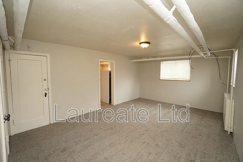 1 bed, 1.0 bath, 800 sqft, $1,150 — Photo 2