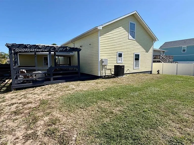 8 Moody Dr — Photo 23