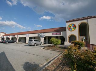 4925-1110 W Market St, Greensboro, NC 27407