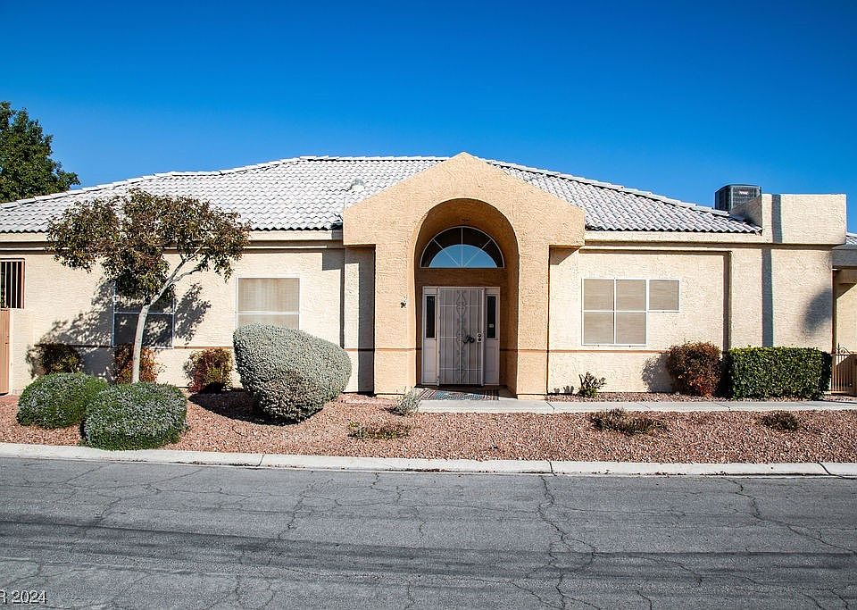 1st image of 433 Purple Finch Dr