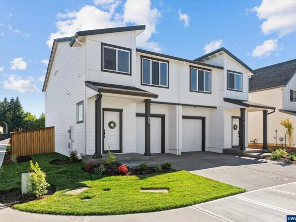 1504 Brown St, Woodburn, OR 97071