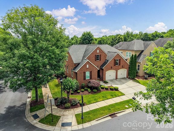 2nd image of 16620 Redding Park Ln