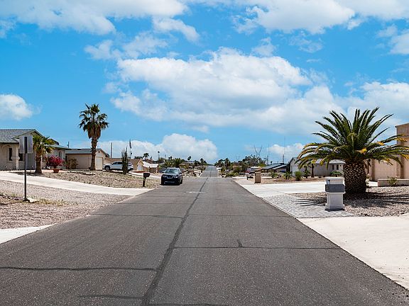 4th image of 1031 Pueblo Dr