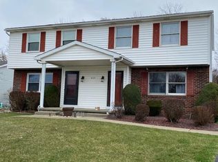 4175 Victorian Dr, Hamburg, NY 14075