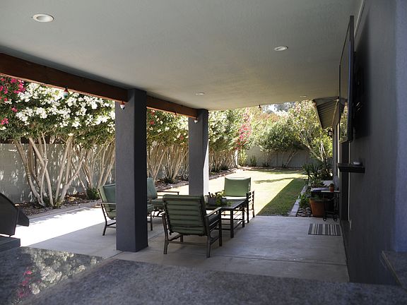5th image of 7130 N 79th Pl