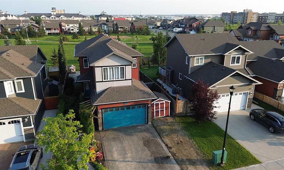 1st image of 11321 N 106a Ave