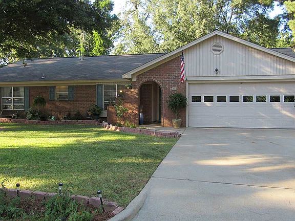 3rd image of 453 E Greenfield Dr