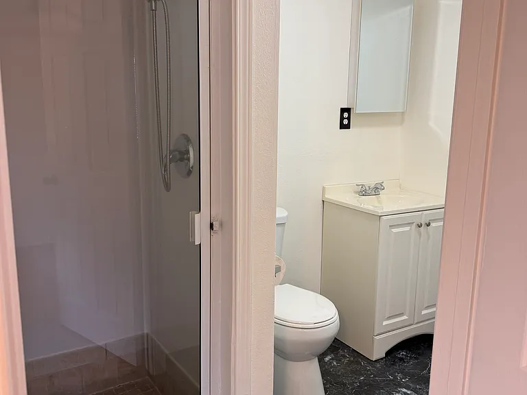 116 SE 192nd Ave — Photo 4