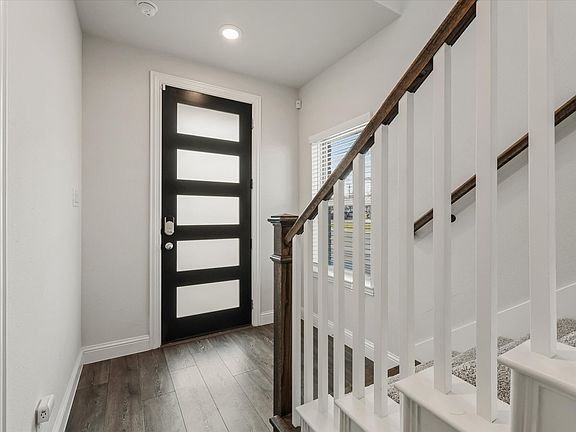 2nd image of 2205 Palomino St #1