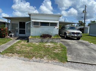 6904 Cortez Rd #200, Bradenton, FL 34207