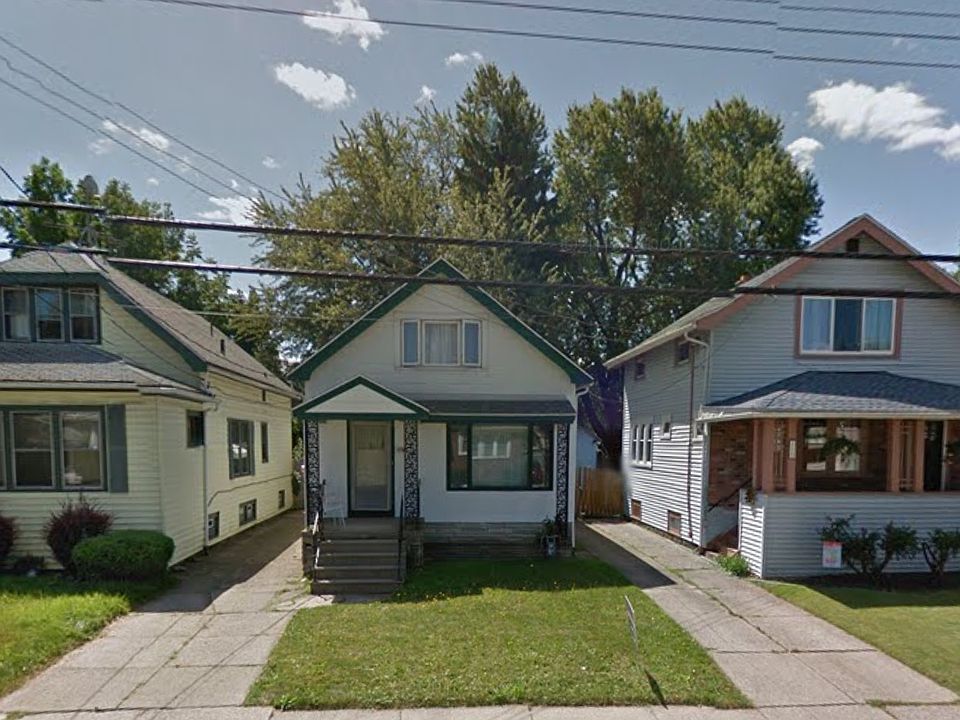 2nd image of 119 Dartmouth Ave