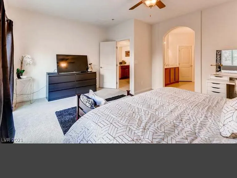 9242 Wittig Ave — Photo 31