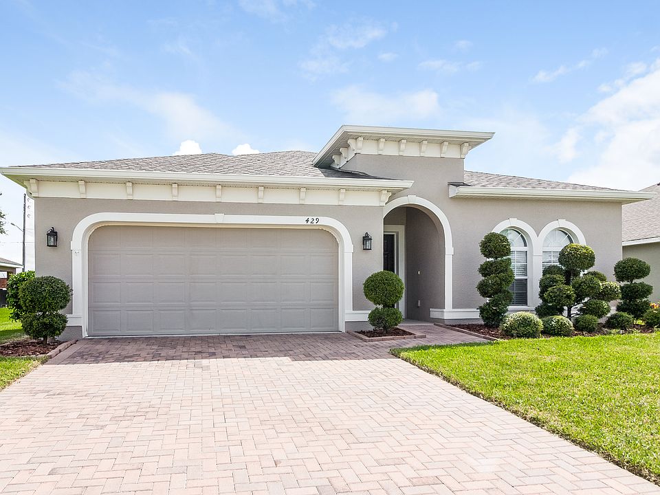 1st image of 429 Millwood Pl