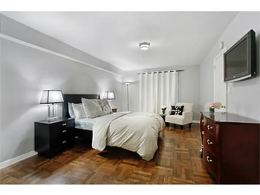 Sold by Corcoran | media 13