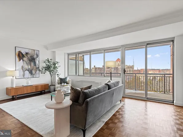 3900 Watson Pl NW #A-8e, Washington, DC 20016