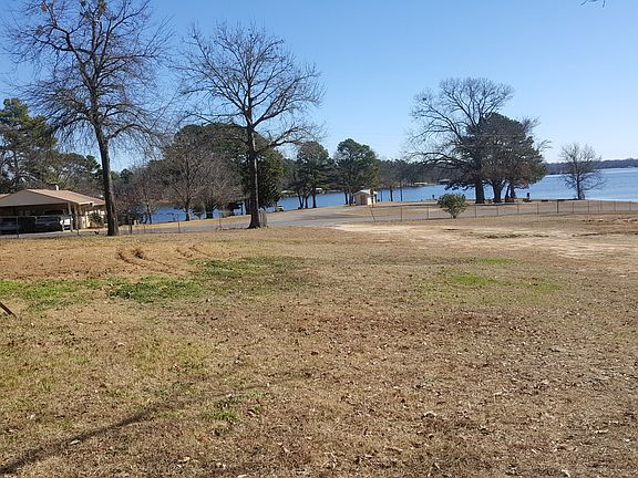 2nd image of 407 County Road 2298