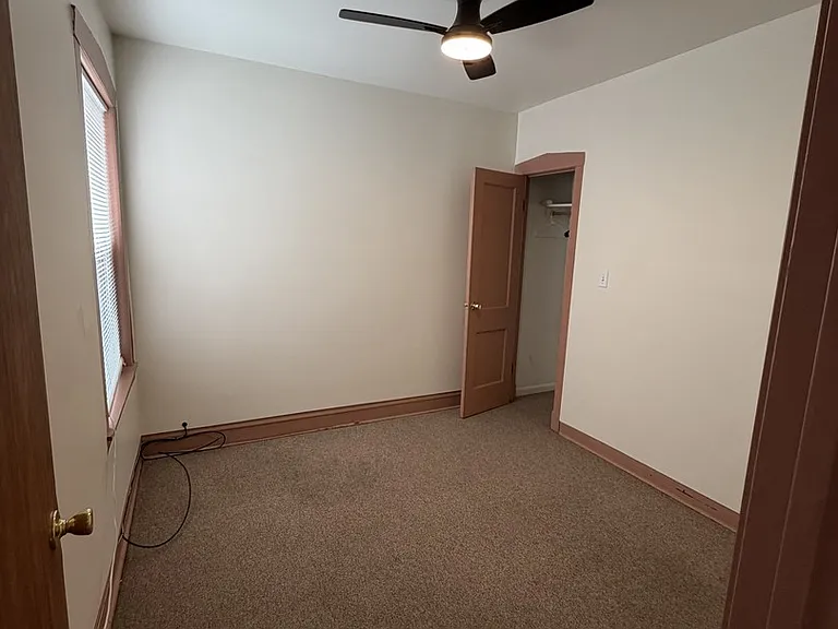 7402 S Racine Ave #3 — Photo 8