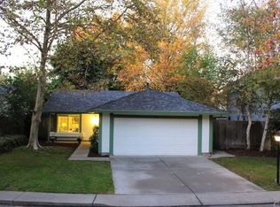 20 Knightsbridge Ln, Chico, CA 95926