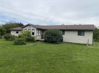 310 W Pine St, Abbotsford, WI 54405